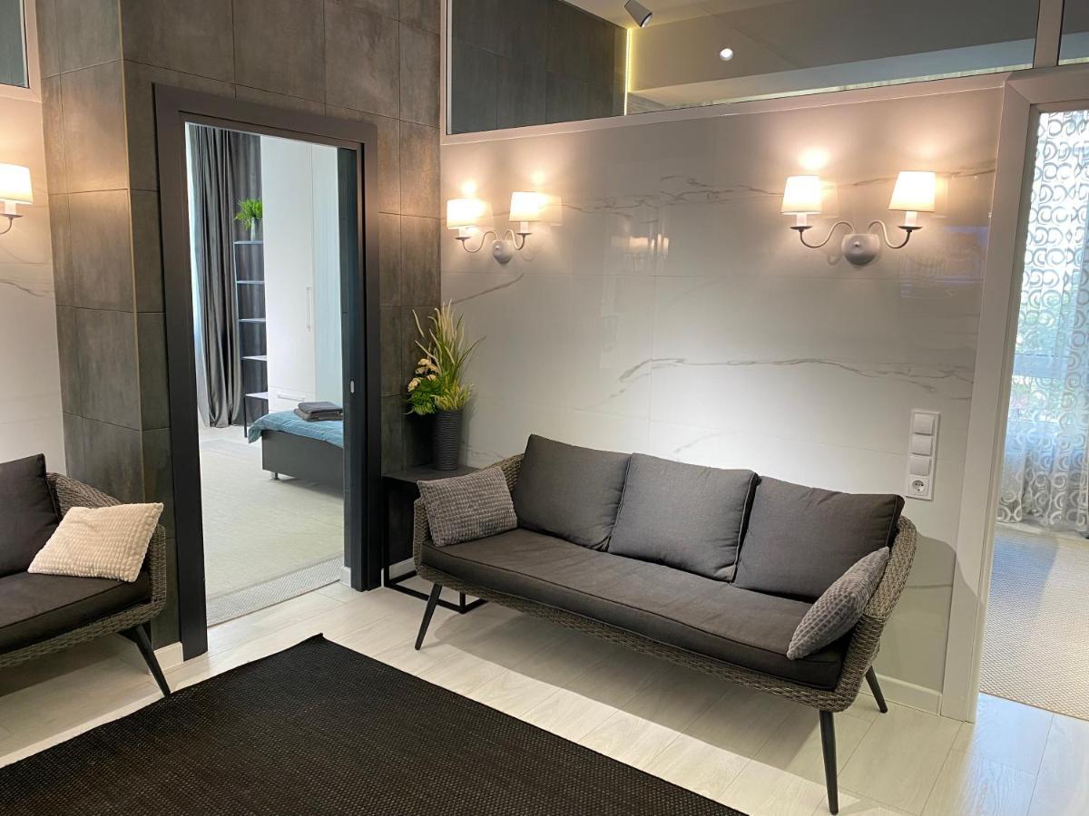 Rentnow Modern Business Apartment With 3 Bedrooms In Centre צ'יסינאו מראה חיצוני תמונה