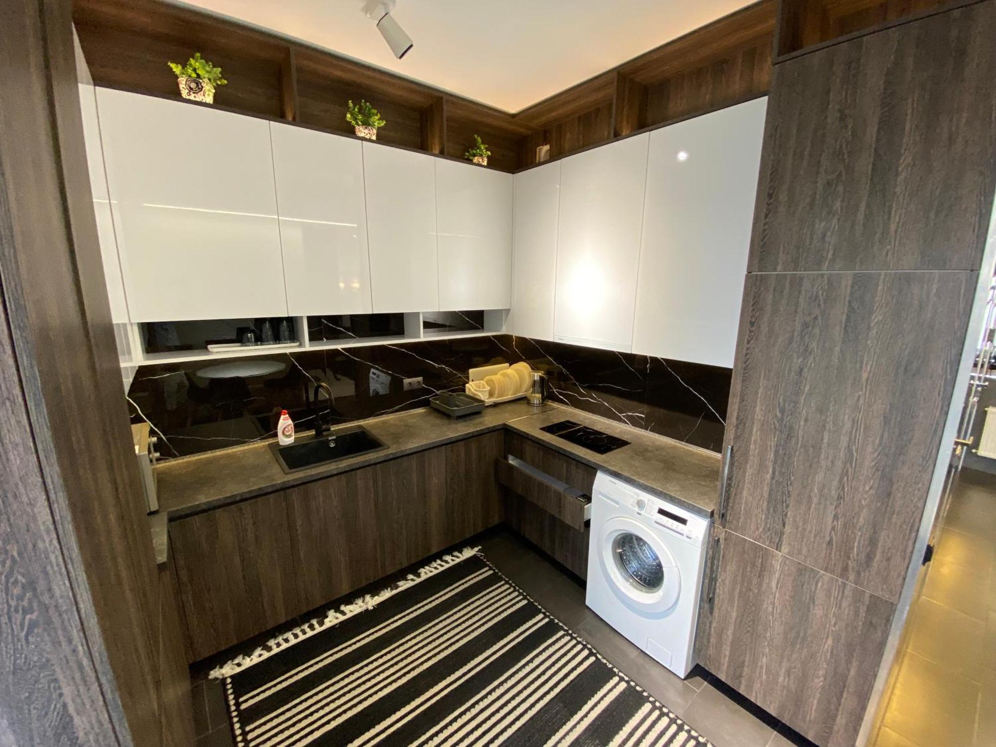 Rentnow Modern Business Apartment With 3 Bedrooms In Centre צ'יסינאו מראה חיצוני תמונה