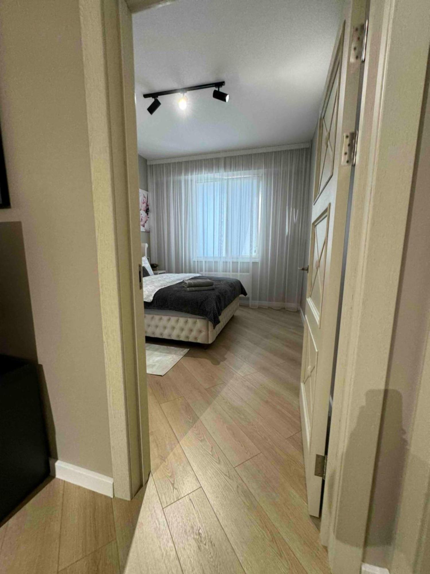 Rentnow Modern Business Apartment With 3 Bedrooms In Centre צ'יסינאו מראה חיצוני תמונה