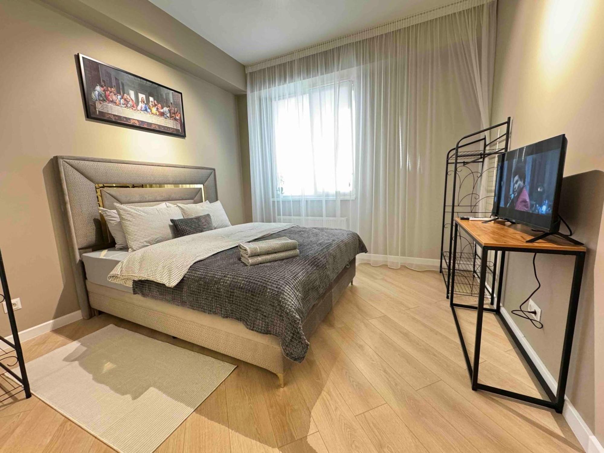 Rentnow Modern Business Apartment With 3 Bedrooms In Centre צ'יסינאו מראה חיצוני תמונה