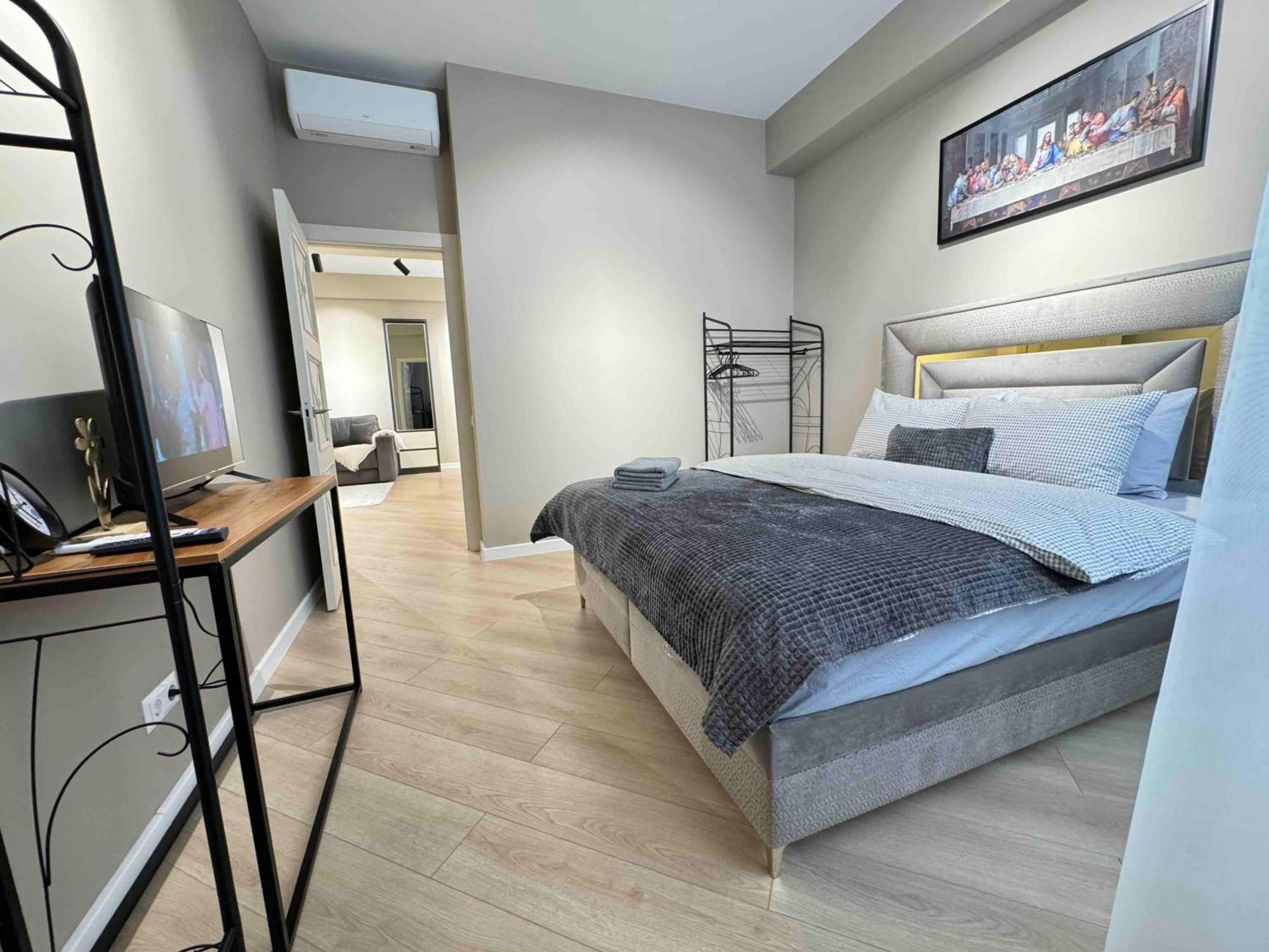 Rentnow Modern Business Apartment With 3 Bedrooms In Centre צ'יסינאו מראה חיצוני תמונה