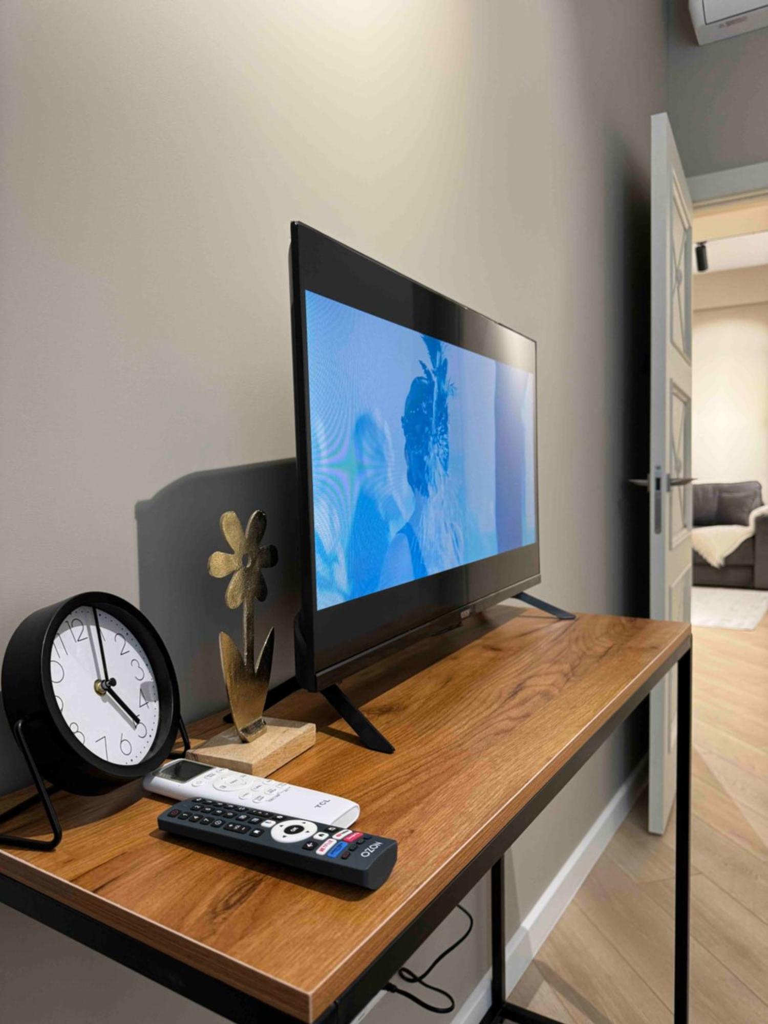 Rentnow Modern Business Apartment With 3 Bedrooms In Centre צ'יסינאו מראה חיצוני תמונה