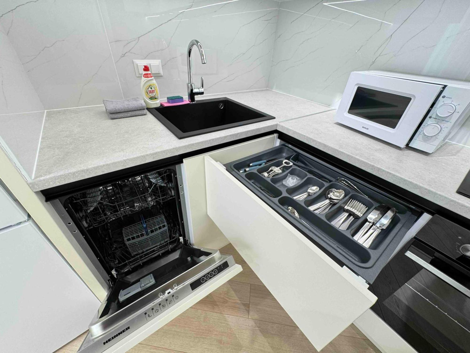 Rentnow Modern Business Apartment With 3 Bedrooms In Centre צ'יסינאו מראה חיצוני תמונה