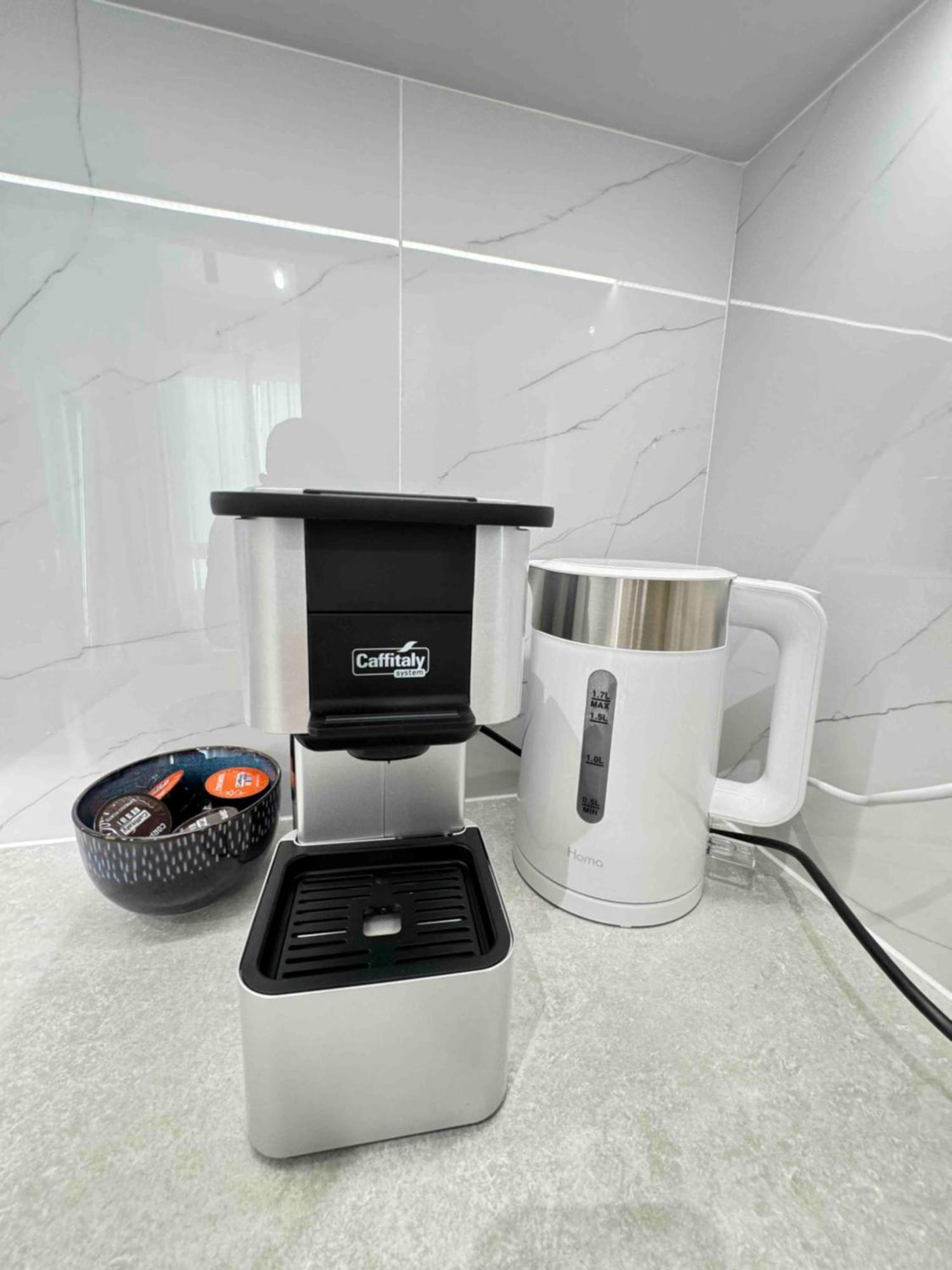 Rentnow Modern Business Apartment With 3 Bedrooms In Centre צ'יסינאו מראה חיצוני תמונה