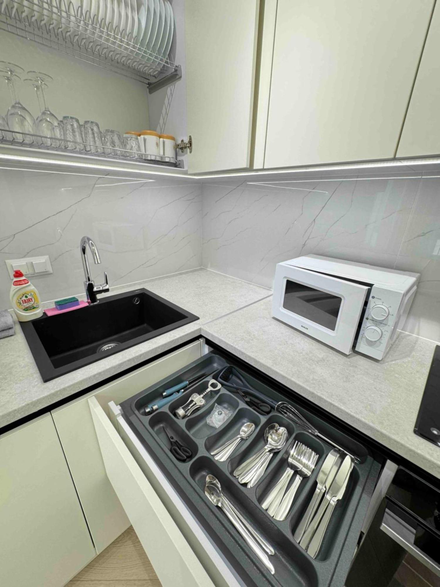 Rentnow Modern Business Apartment With 3 Bedrooms In Centre צ'יסינאו מראה חיצוני תמונה